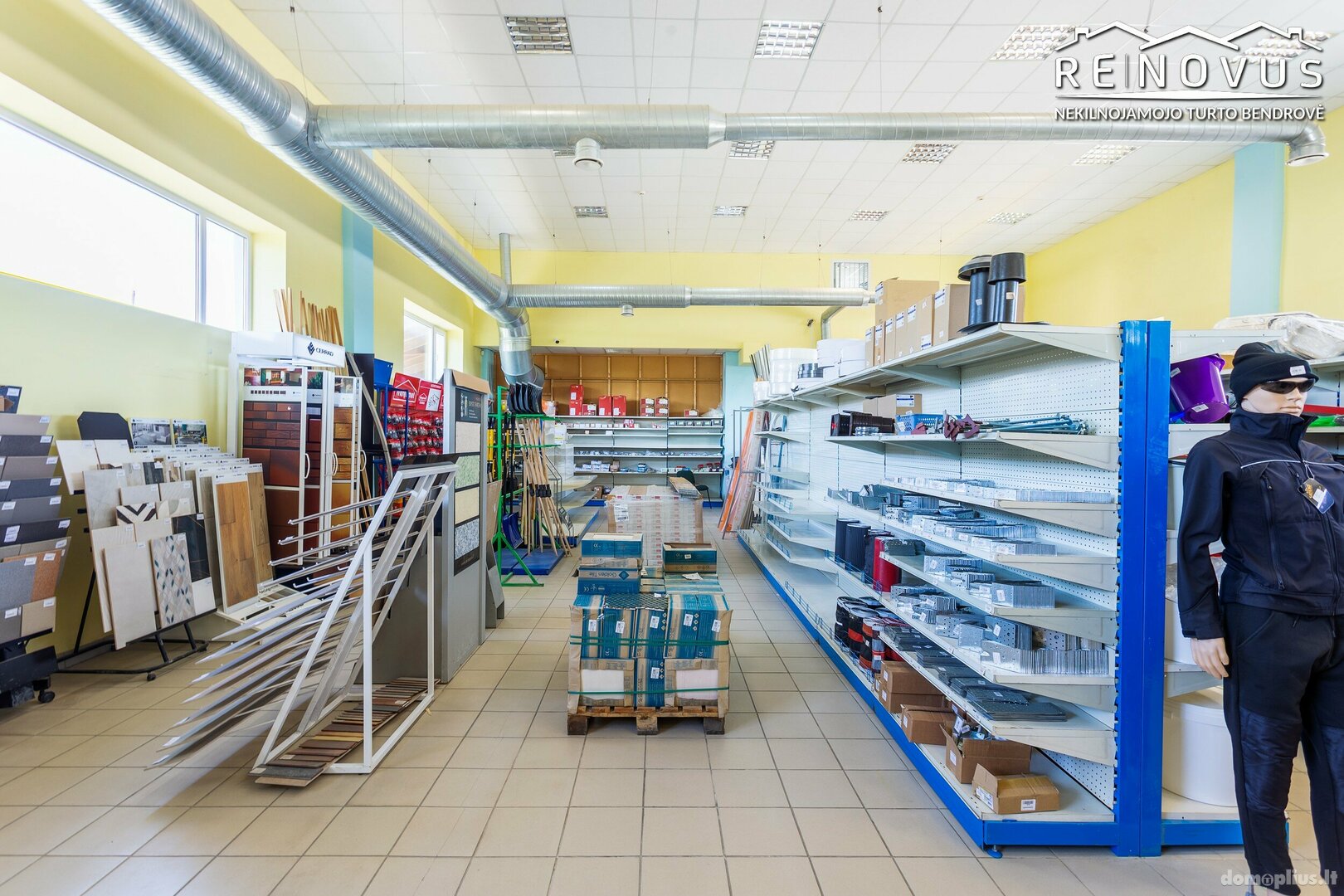 Parduodamos Sandėliavimo / Prekybos ir paslaugų / Gamybos ir sandėliavimo patalpos Pakruojo rajono sav., Pakruojyje, Statybininkų g.