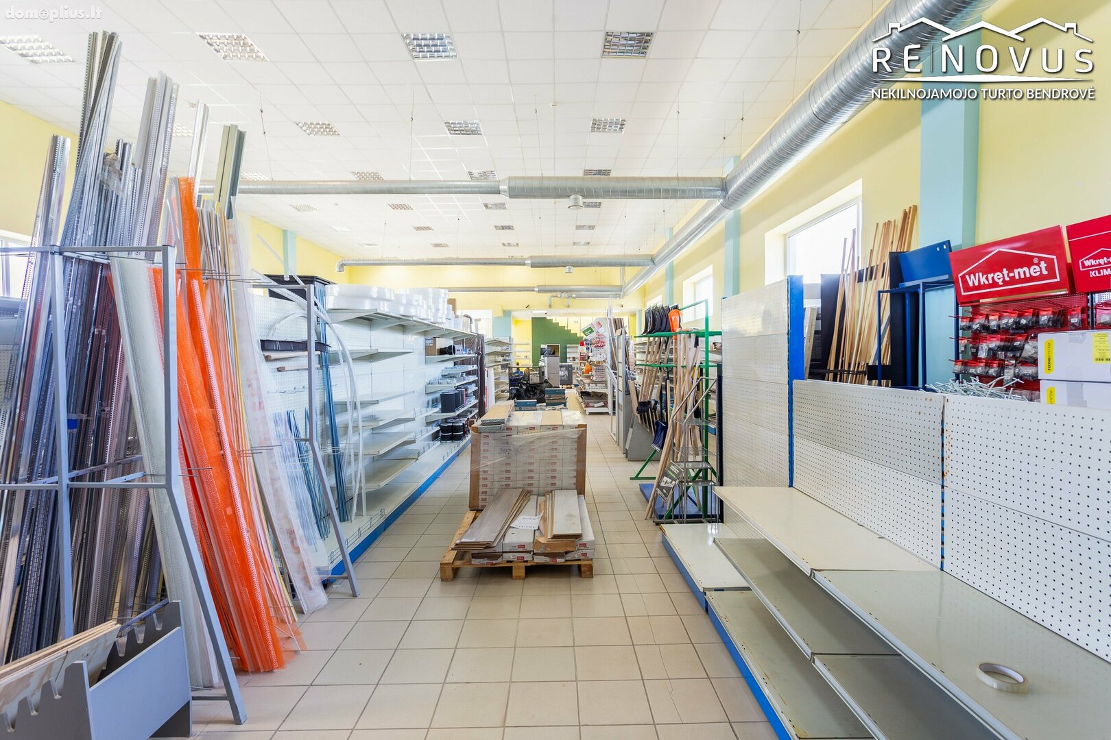 Parduodamos Sandėliavimo / Prekybos ir paslaugų / Gamybos ir sandėliavimo patalpos Pakruojo rajono sav., Pakruojyje, Statybininkų g.