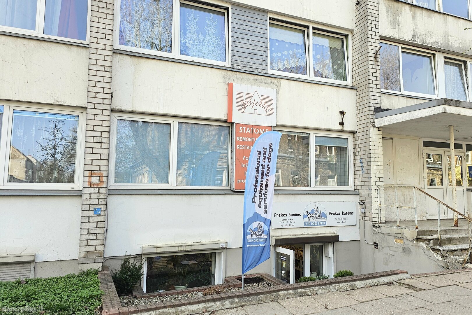Parduodamos Sandėliavimo / Prekybos ir paslaugų / Kita patalpos Vilniuje, Naujamiestyje, Algirdo g.