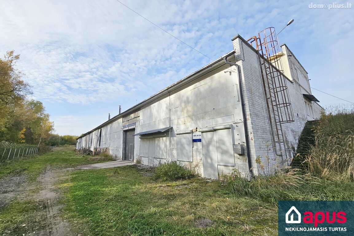 Продаётся Торговое/сервисное помещения Kupiškio rajono sav., Kupiškyje, Slavinčiškio g.