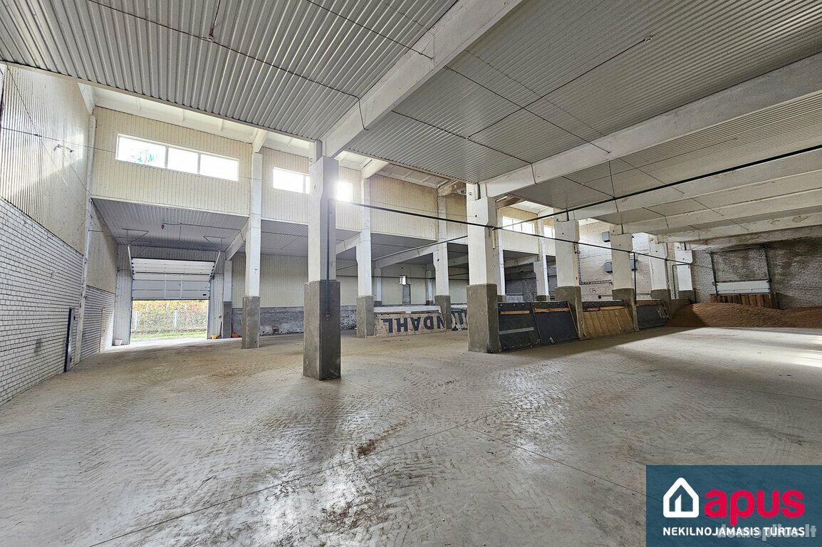 Продаётся Складскoe помещения Kupiškio rajono sav., Kupiškyje, Slavinčiškio g.