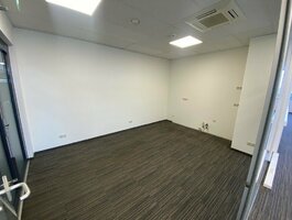 Office Premises for rent Vilniuje, Šeškinėje, Ukmergės g.