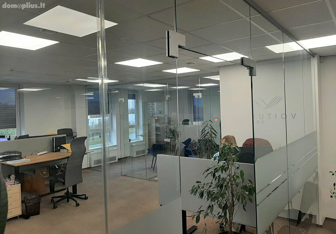 Office Premises for rent Vilniuje, Karoliniškėse, Mėnulio g.