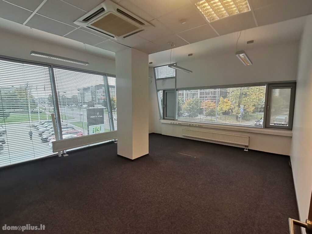 Office Premises for rent Vilniuje, Žirmūnuose, Ulonų g.