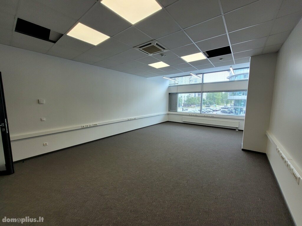 Office Premises for rent Vilniuje, Žirmūnuose, Ulonų g.