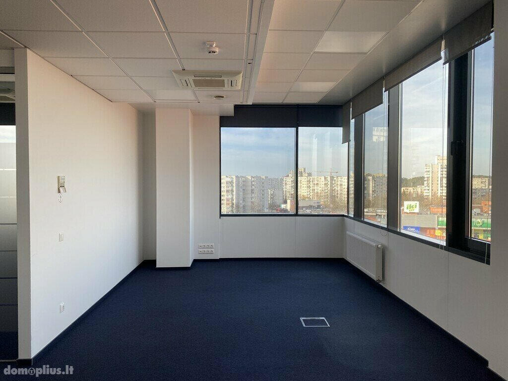Office Premises for rent Vilniuje, Šeškinėje, Ukmergės g.