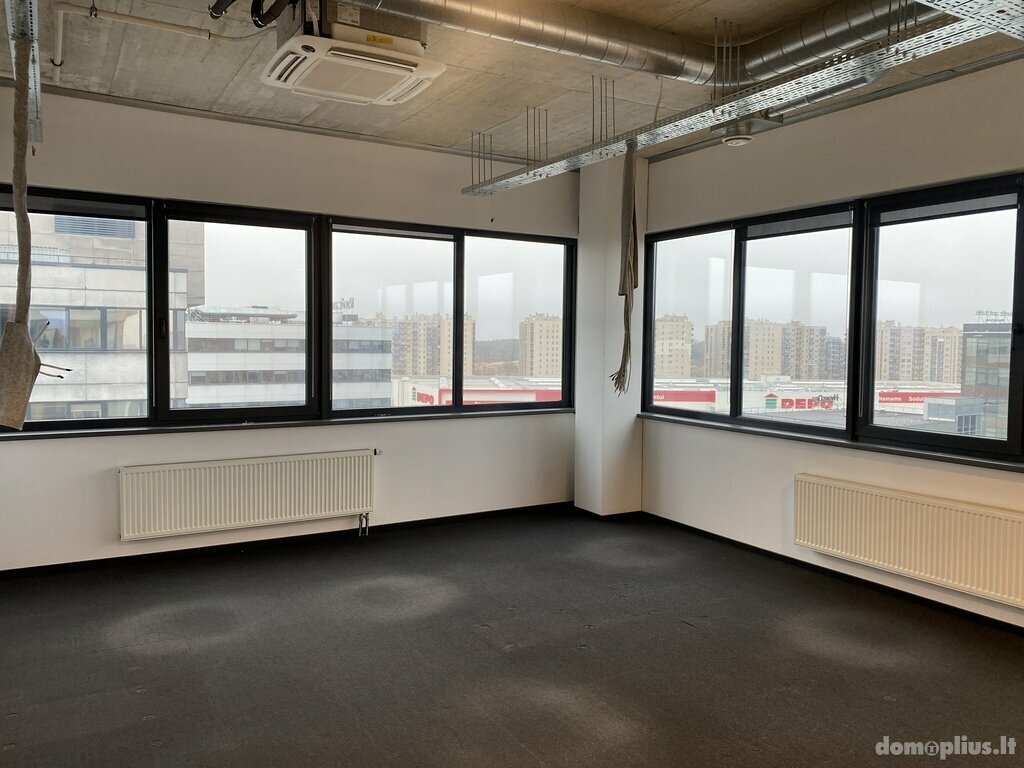 Office Premises for rent Vilniuje, Pašilaičiuose, Perkūnkiemio g.