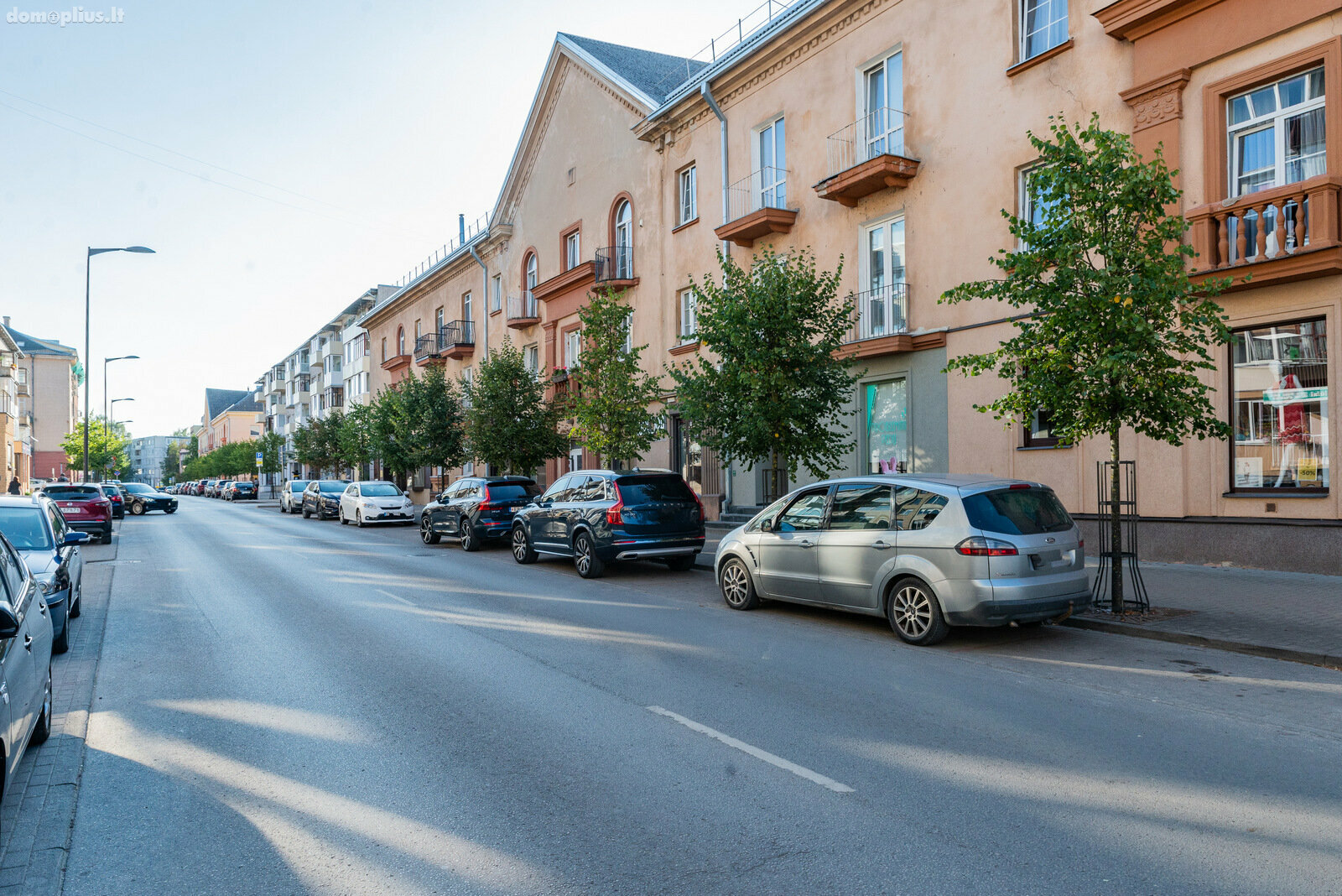Biuro / Prekybos ir paslaugų Patalpų nuoma Šiauliuose, Centre, Dvaro g.