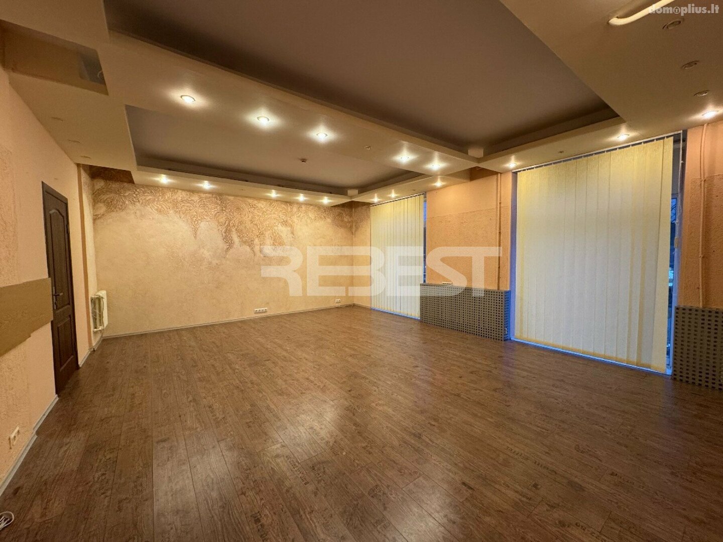 For sale Office premises Šiauliuose, Centre, Vasario 16-osios g.