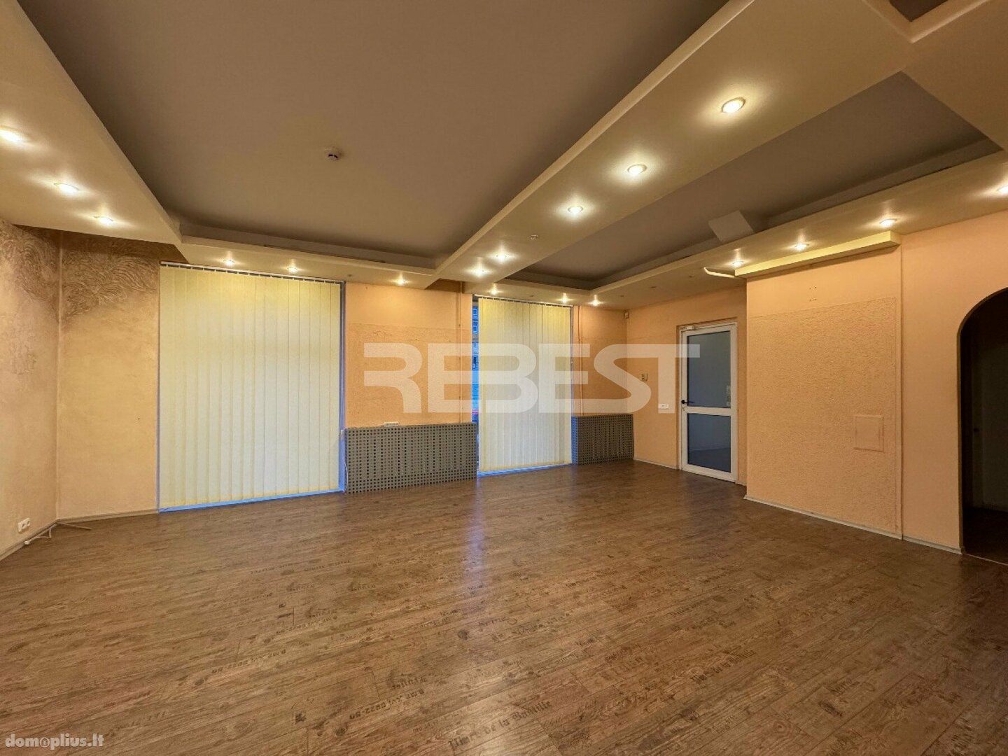 For sale Office premises Šiauliuose, Centre, Vasario 16-osios g.