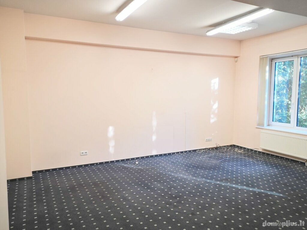 Biuro / Gamybos ir sandėliavimo / Sandėliavimo Patalpų nuoma Vilniuje, Šiaurės miestelis, Lakūnų g.