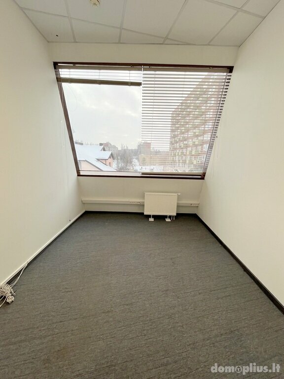 Office / Other Premises for rent Vilniuje, Karoliniškėse, Pilaitės pr.