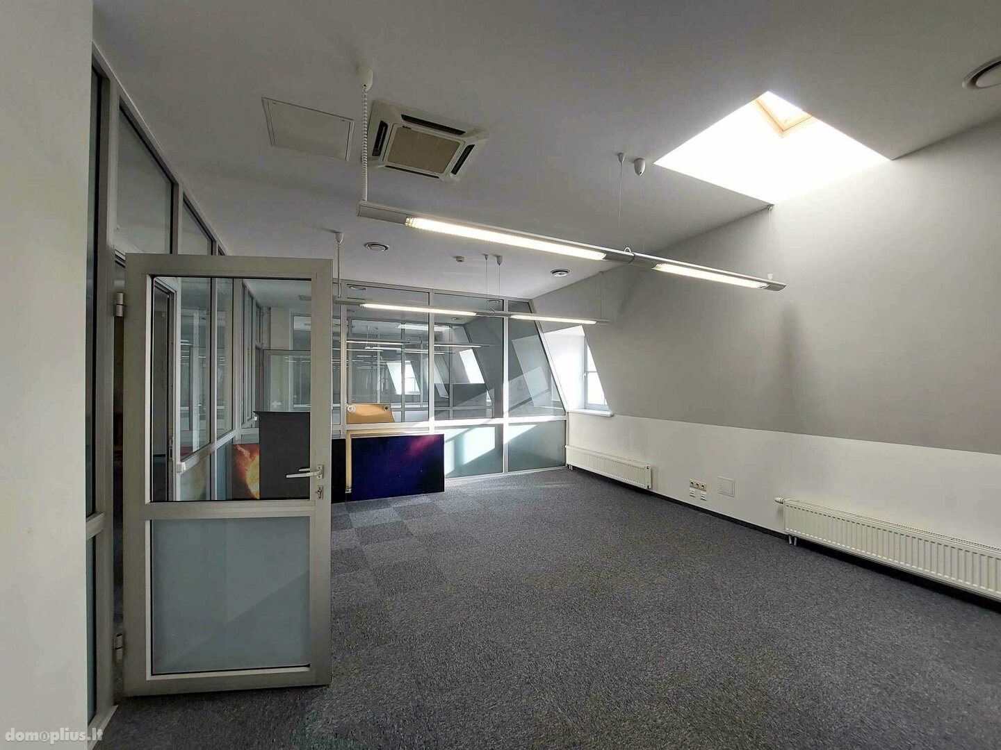 Office / Other Premises for rent Vilniuje, Senamiestyje, Gedimino pr.