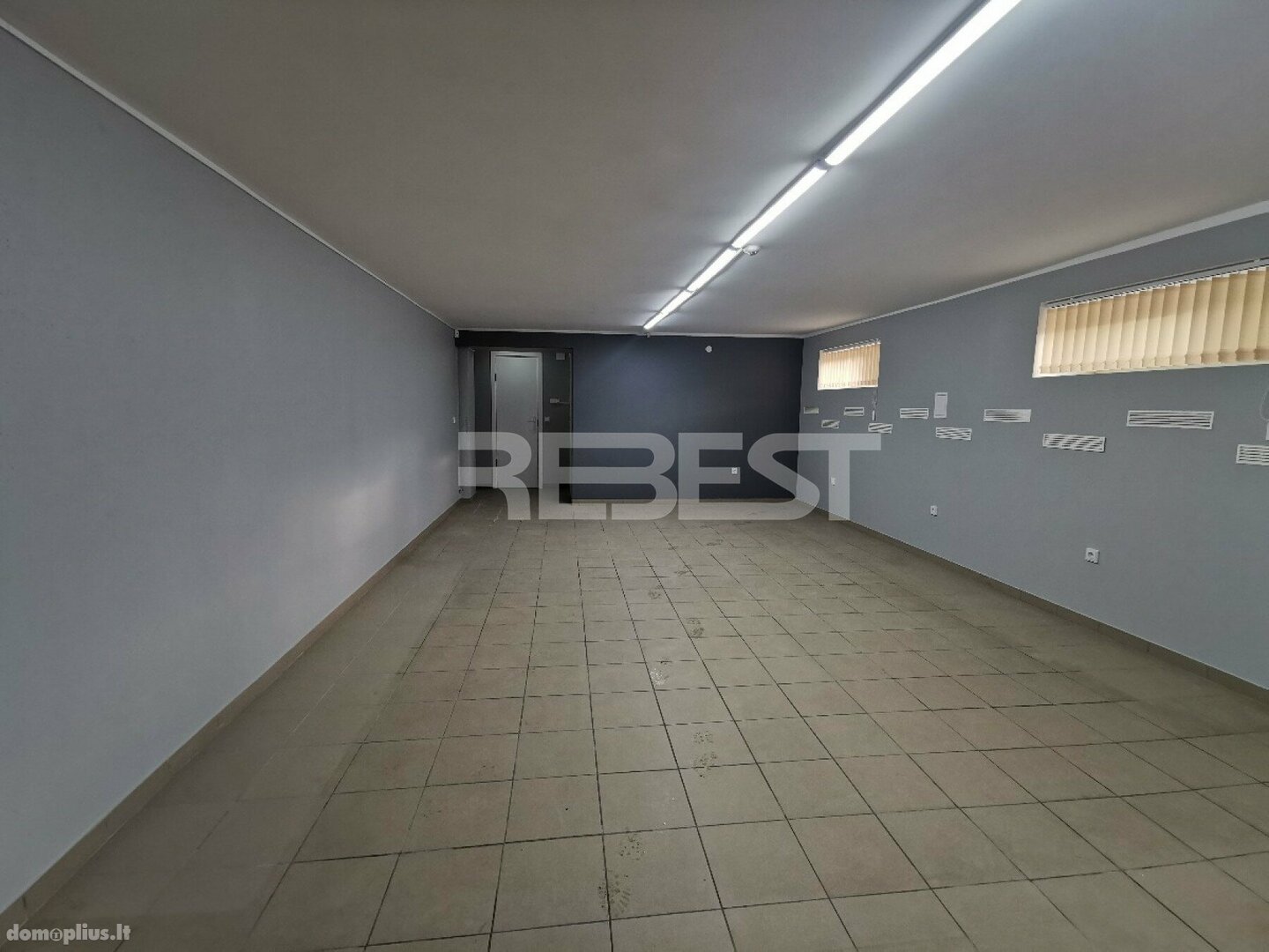 Parduodamos Prekybos ir paslaugų patalpos Šiauliuose, Centre