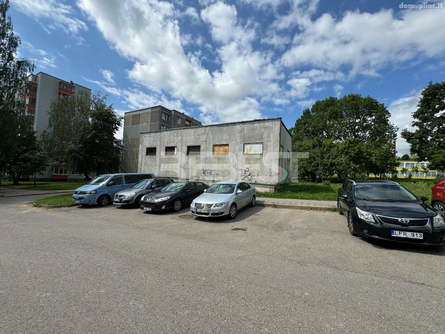 Parduodamos Biuro patalpos Šiauliuose, Dainiuose, Dainų g.
