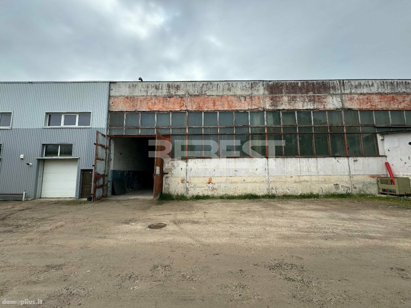 Parduodamos Gamybos ir sandėliavimo patalpos Šiauliuose, Dainiuose, Architektų g.
