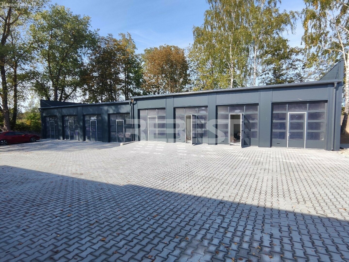 Prekybos ir paslaugų Patalpų nuoma Šiauliuose, Pabaliuose, Pramonės g.