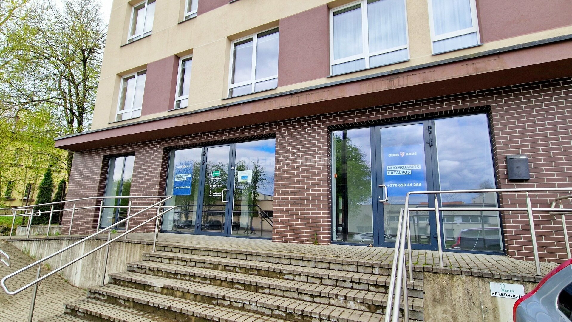 Parduodamos Prekybos ir paslaugų patalpos Vilniuje, Naujininkuose, Dzūkų g.