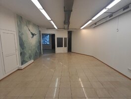 Biuro / Turizmo ir rekreacijos / Prekybos ir paslaugų Patalpų nuoma Klaipėdoje, Senamiestyje, Tiltų g.