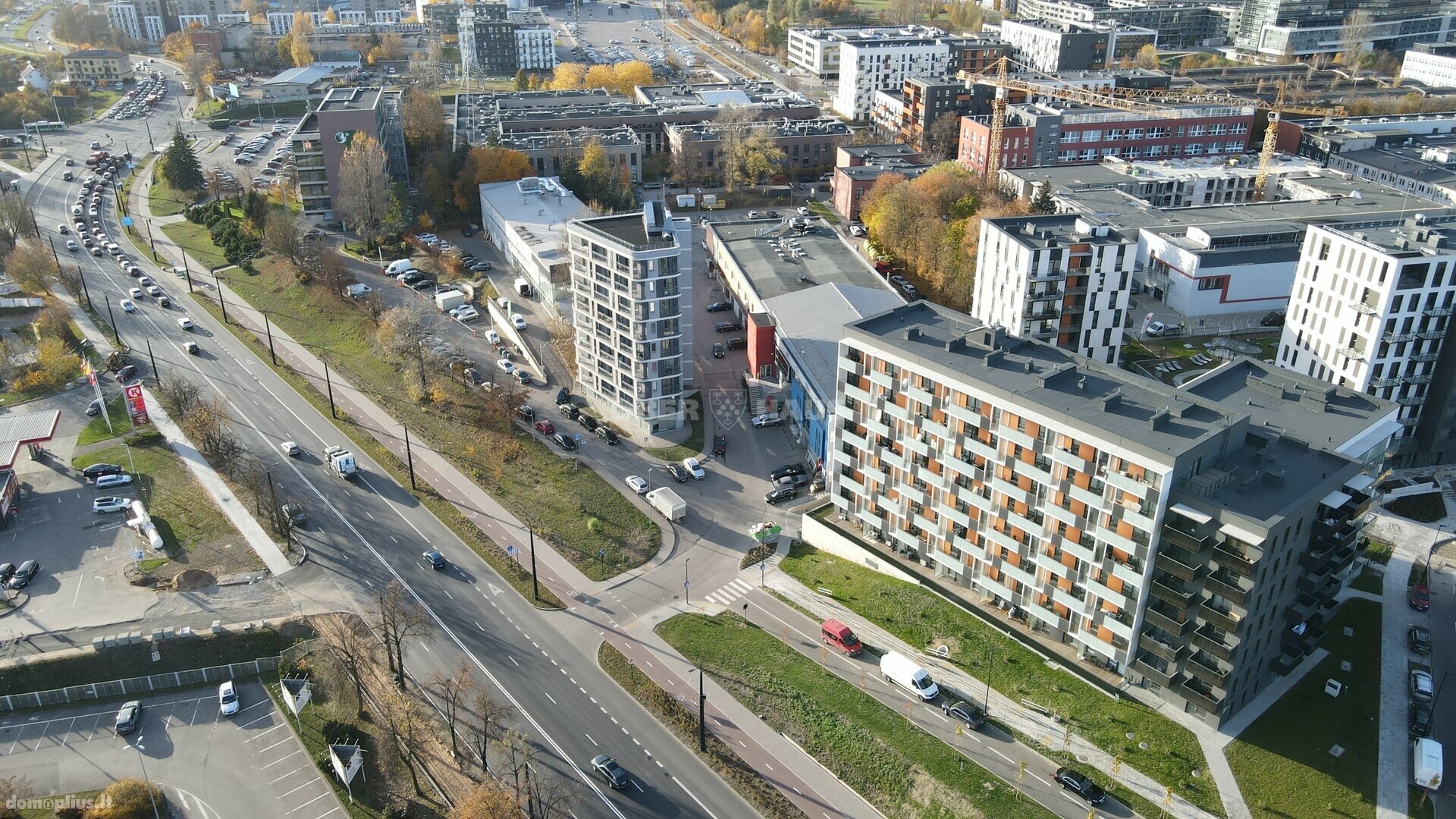 Parduodamos Prekybos ir paslaugų patalpos Vilniuje, Žirmūnuose, Kareivių g.