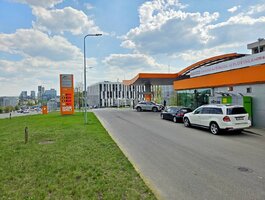 Parduodamos Prekybos ir paslaugų patalpos Vilniuje, Žvėryne, Ukmergės g.
