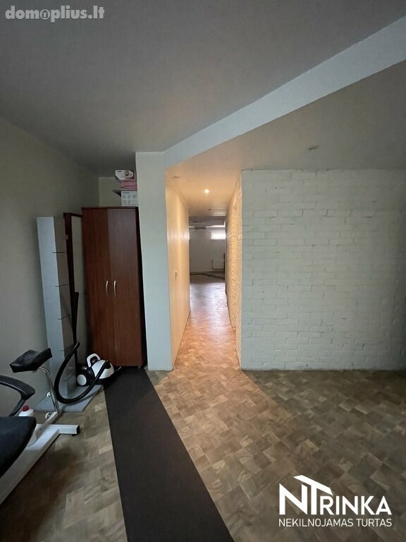 Parduodamos Biuro / Prekybos ir paslaugų / Kita patalpos Akmenės rajono sav., Papilėje, J. Basanavičiaus g.