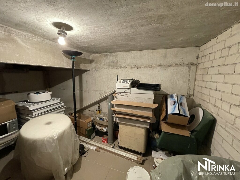 Parduodamos Biuro / Prekybos ir paslaugų / Kita patalpos Akmenės rajono sav., Papilėje, J. Basanavičiaus g.