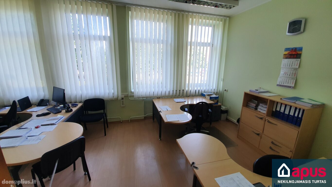 Для бюро Помещения в аренду Alytaus miesto sav., Alytuje, Santaikos g.