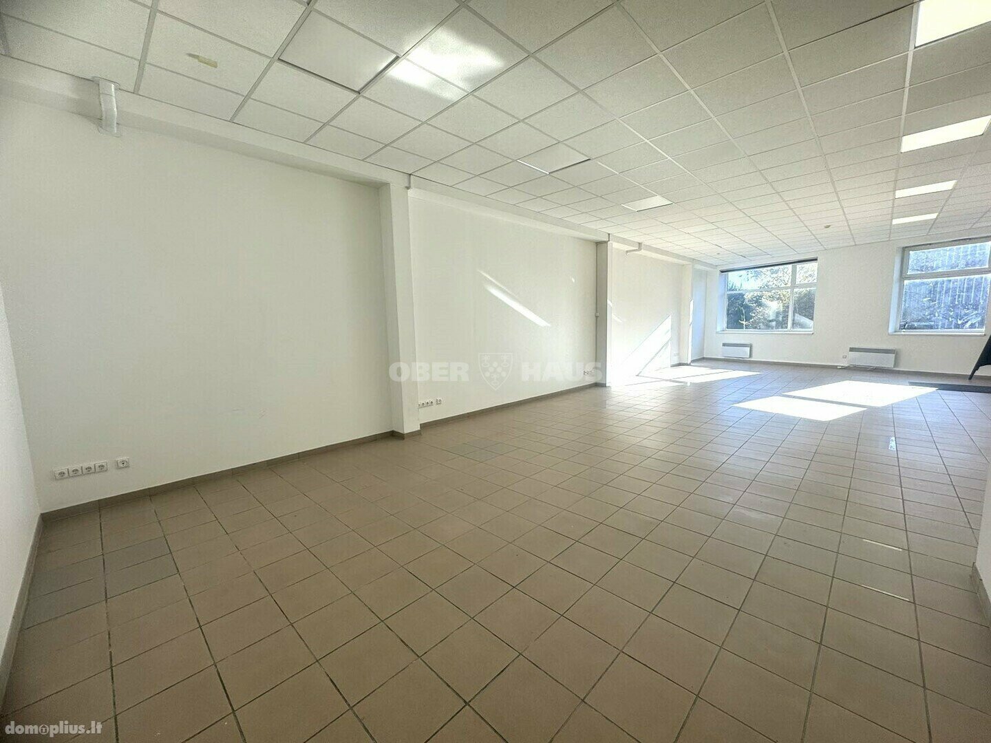 Prekybos ir paslaugų Patalpų nuoma Panevėžyje, Centre, J. Urbšio g.