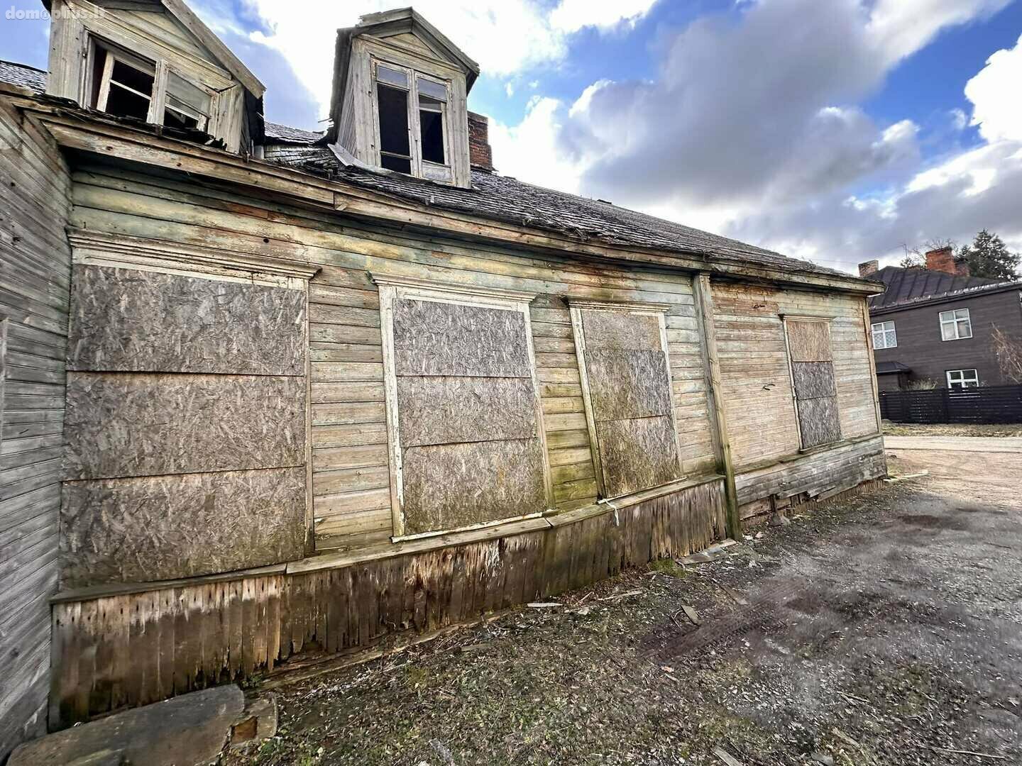 Parduodamos Prekybos ir paslaugų patalpos Panevėžyje, Centre, P. Puzino g.