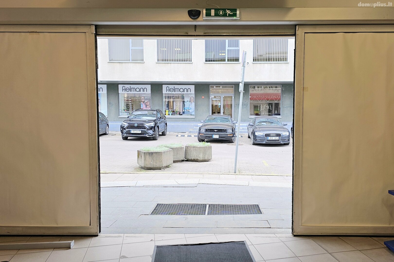 Office / Storage / Commercial/service Premises for rent Vilniuje, Pašilaičiuose, Laisvės pr.
