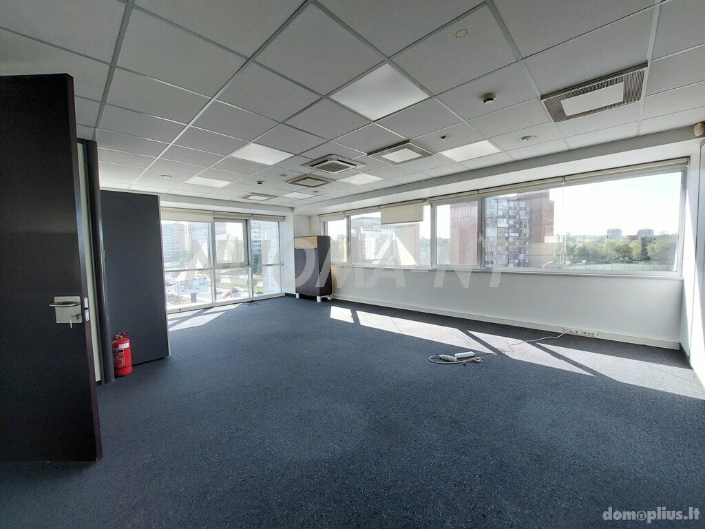 Office / Other Premises for rent Vilniuje, Žirmūnuose, Ozo g.
