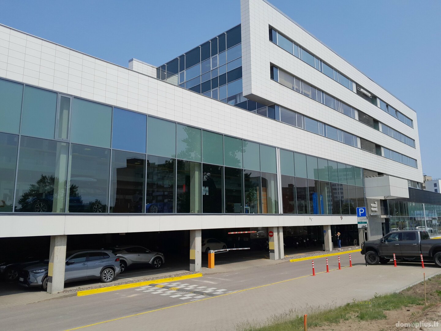 Office / Other Premises for rent Vilniuje, Žirmūnuose, Ozo g.
