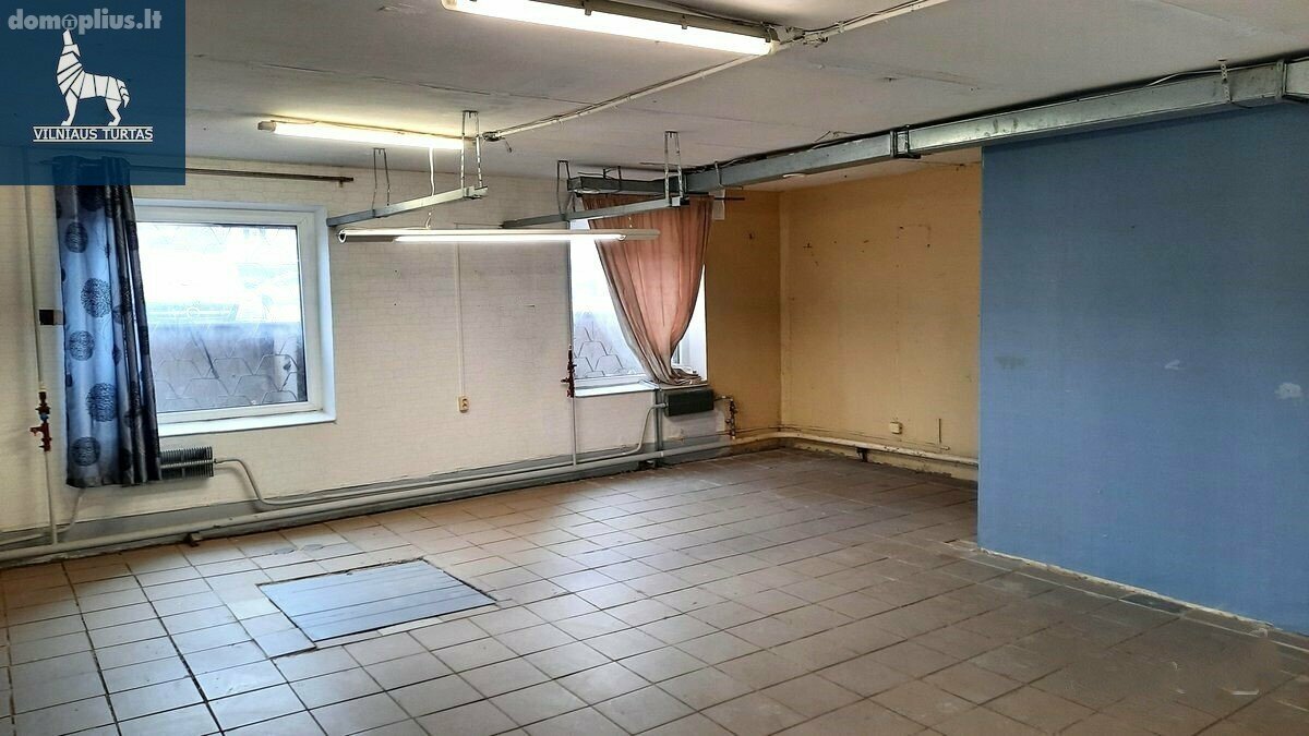 Gamybos ir sandėliavimo / Sandėliavimo / Kita Patalpų nuoma Vilniuje, Šeškinėje, Buivydiškių g.