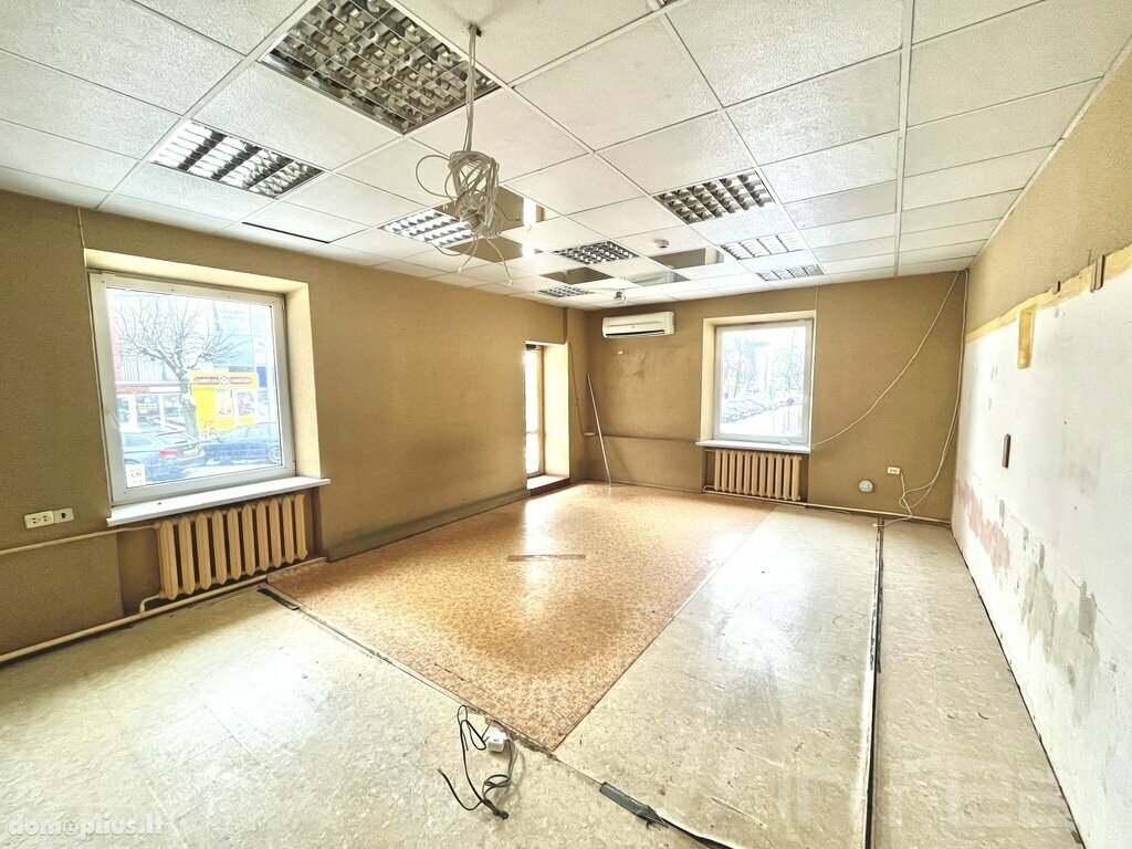 Parduodamos Prekybos ir paslaugų patalpos Panevėžyje, Centre, Ukmergės g.