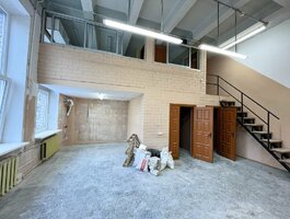 Biuro / Gamybos ir sandėliavimo / Sandėliavimo Patalpų nuoma Vilniuje, Šiaurės miestelis, Kalvarijų g.