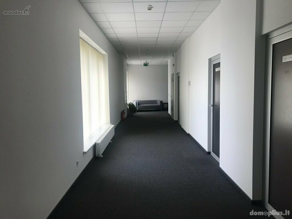 Biuro / Prekybos ir paslaugų Patalpų nuoma Vilniuje, Žirmūnuose, Žirmūnų g.