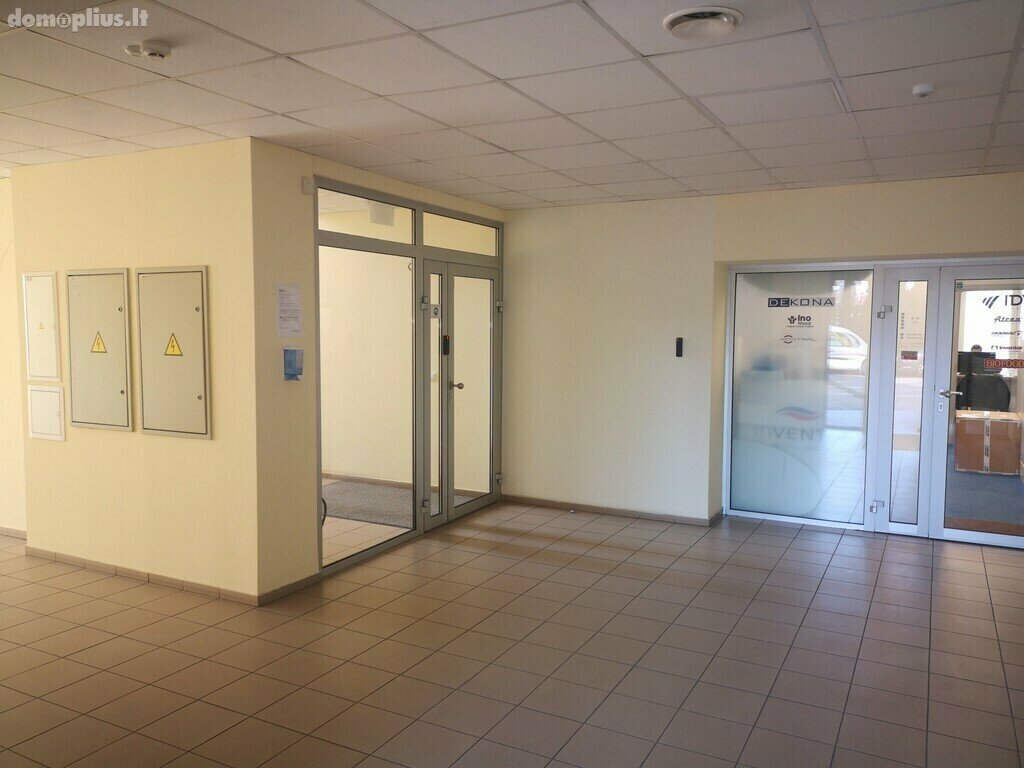 Biuro / Prekybos ir paslaugų Patalpų nuoma Vilniuje, Žirmūnuose, Žirmūnų g.