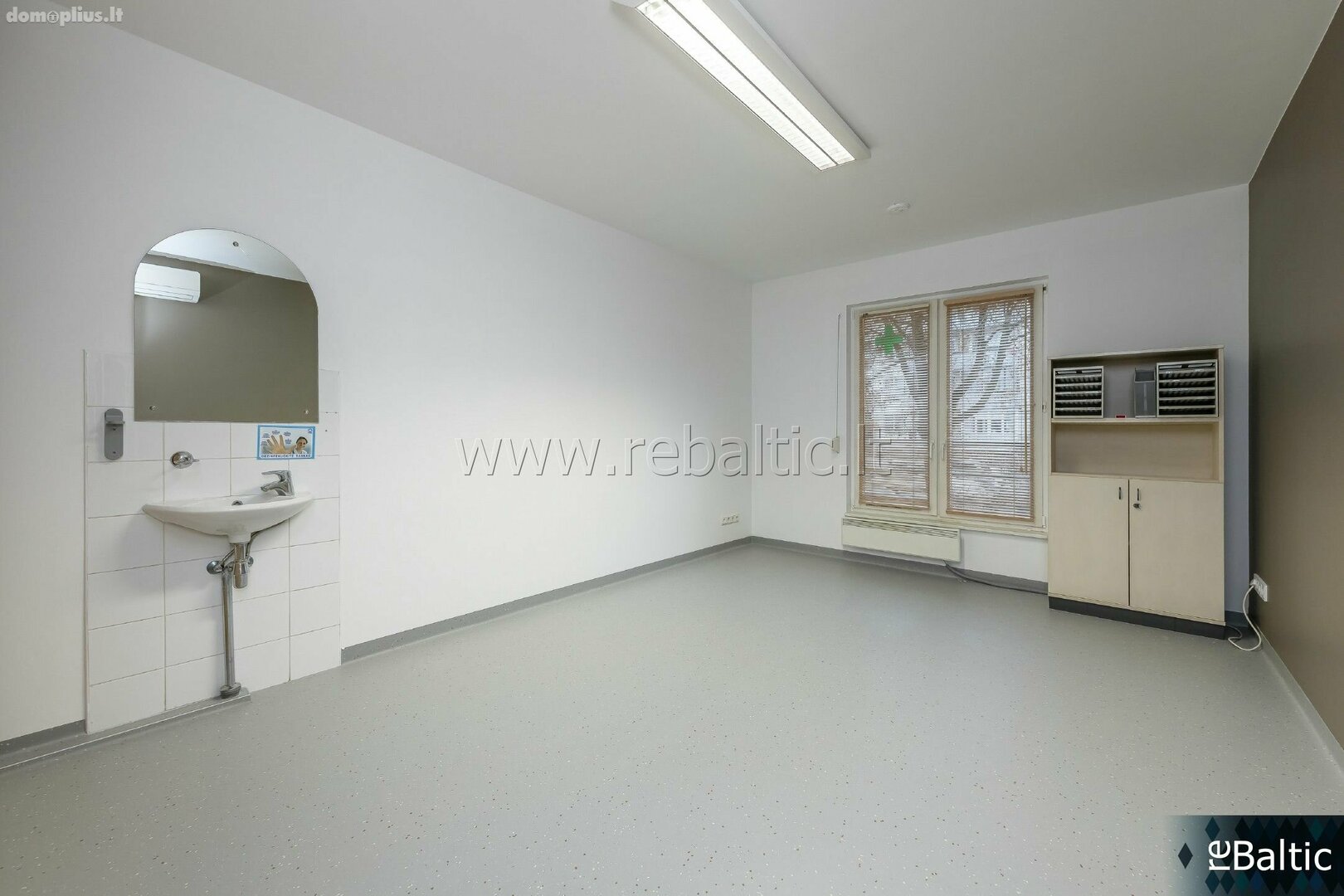 Parduodamos Prekybos ir paslaugų patalpos Vilniuje, Naujamiestyje, S. Konarskio g.