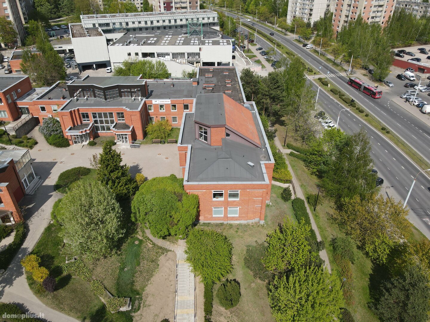 For sale Office / Storage / Tourism and recreation premises Vilniuje, Justiniškėse, Justiniškių g.