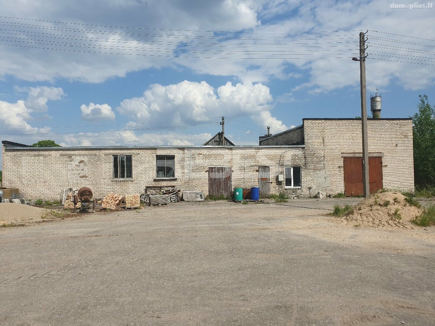 Parduodamos Gamybos ir sandėliavimo patalpos Radviliškio rajono sav., Šiauliuose