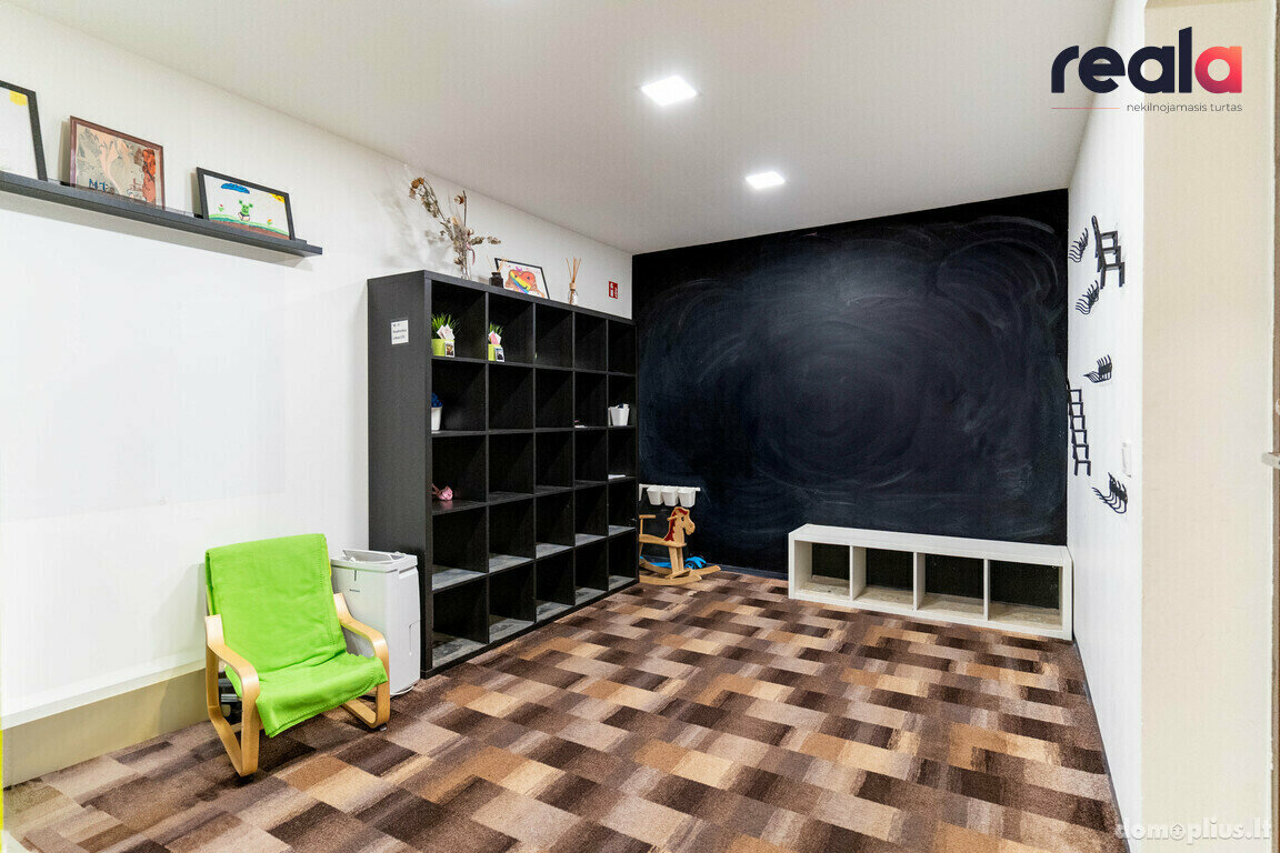 Parduodamos Prekybos ir paslaugų / Kita patalpos Vilniuje, Lazdynuose, Architektų g.