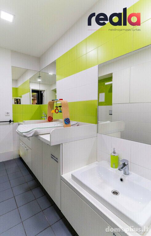 Parduodamos Prekybos ir paslaugų / Kita patalpos Vilniuje, Lazdynuose, Architektų g.
