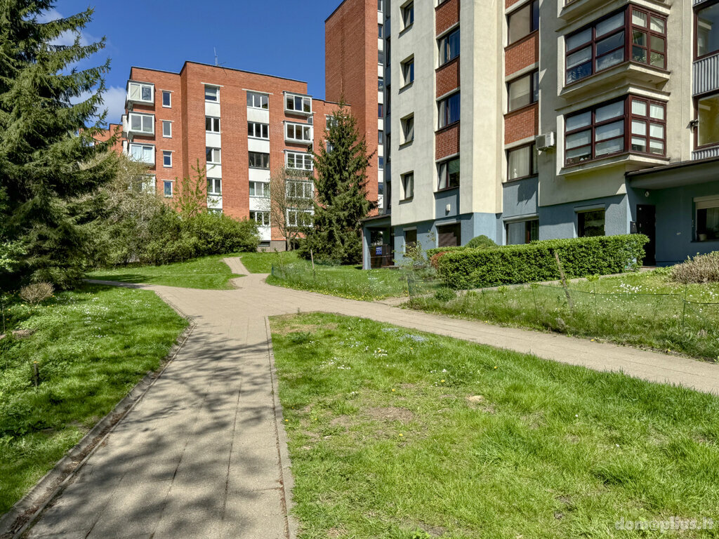 Parduodamos  patalpos Vilniuje, Baltupiuose, Kalvarijų g.