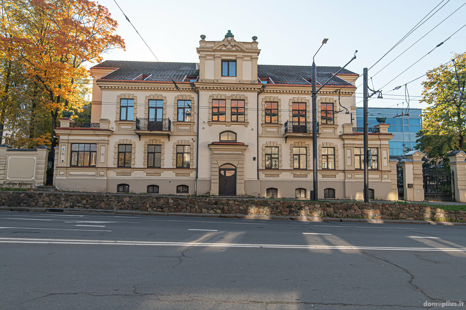 Продаётся Для бюро помещения Vilniuje, Naujamiestyje, Šviesos g.