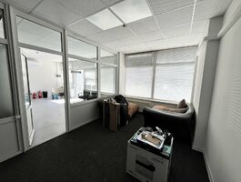 Manufacture and storage / Storage / Commercial/service Premises for rent Vilniuje, Aukštieji Paneriai