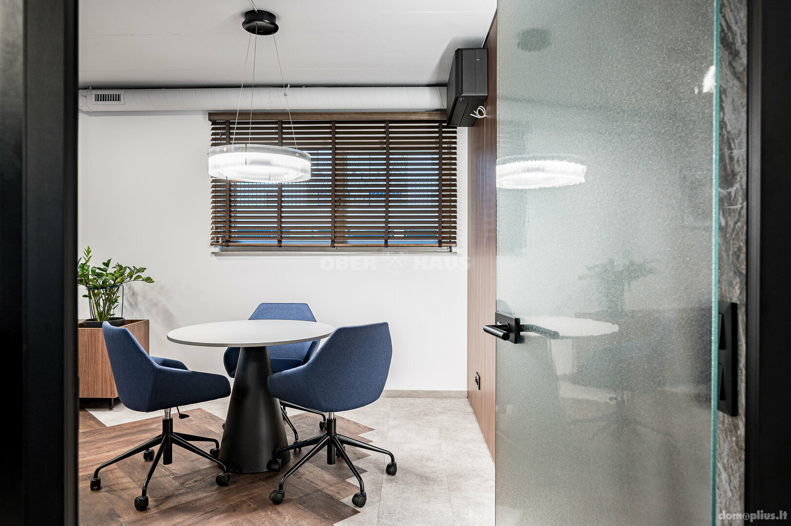 For sale Office premises Vilniuje, Lazdynėliuose, Lazdynėlių g.