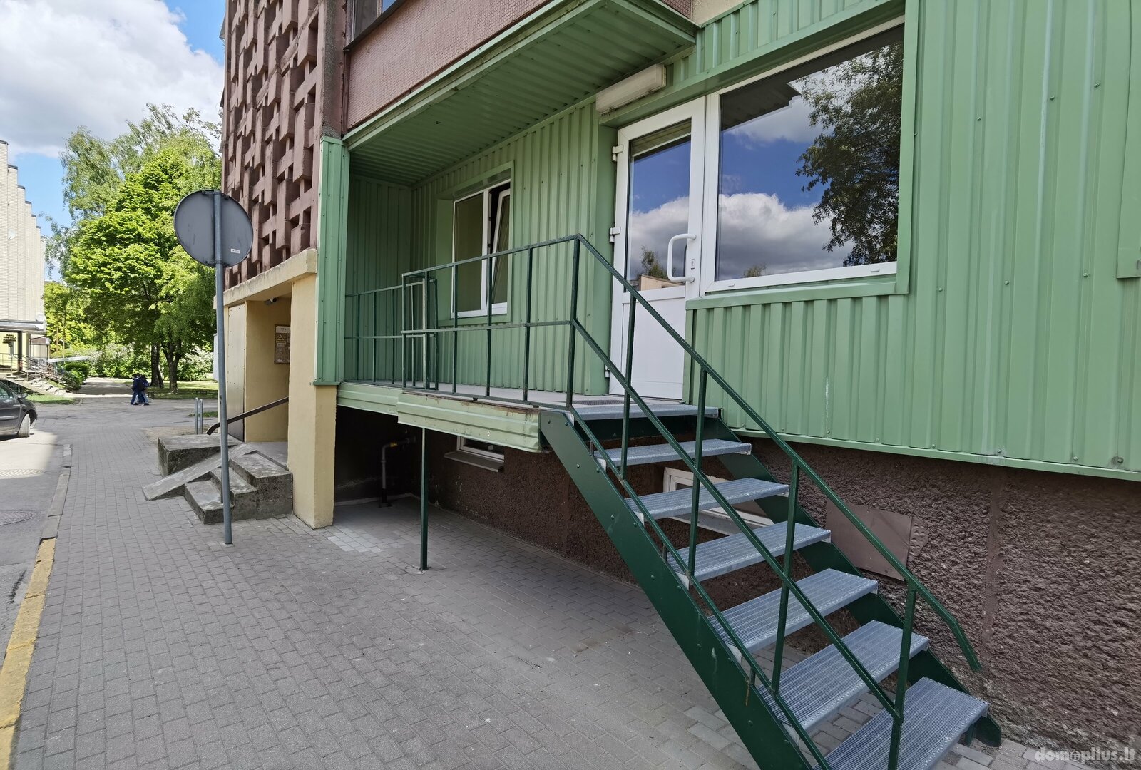 Biuro / Prekybos ir paslaugų / Kita Patalpų nuoma Alytuje, Dainavoje, Naujoji g.