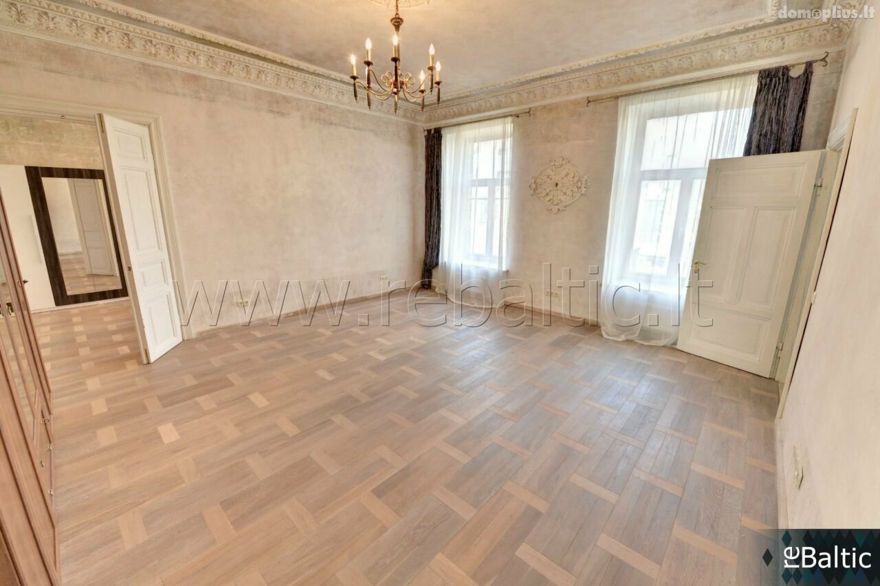  Patalpų nuoma Vilniuje, Senamiestyje, M. Valančiaus g.
