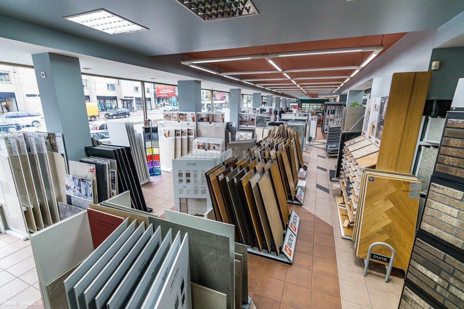 Parduodamos Prekybos ir paslaugų patalpos Panevėžyje, Centre, Vilniaus g.
